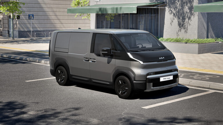 Kia PV5 Cena